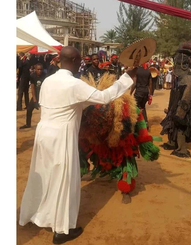 Masquerades appear in Anambra church as native doctor goes for ...